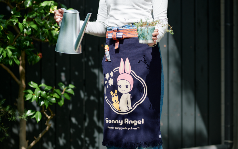Sonny Angel x Anything Maekake Apron - Ready Pick